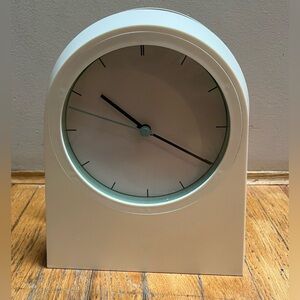 IKEA White Mantel Clock with Mint/Teal Accents Poffare Wall Clock